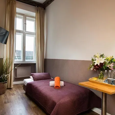 Hostel Rynek 7 *