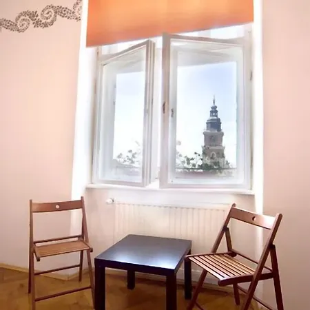 Rynek 7 Хостел Краков
